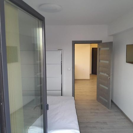 Apartament 3 Camere, Targu Neamt Et4 외부 사진